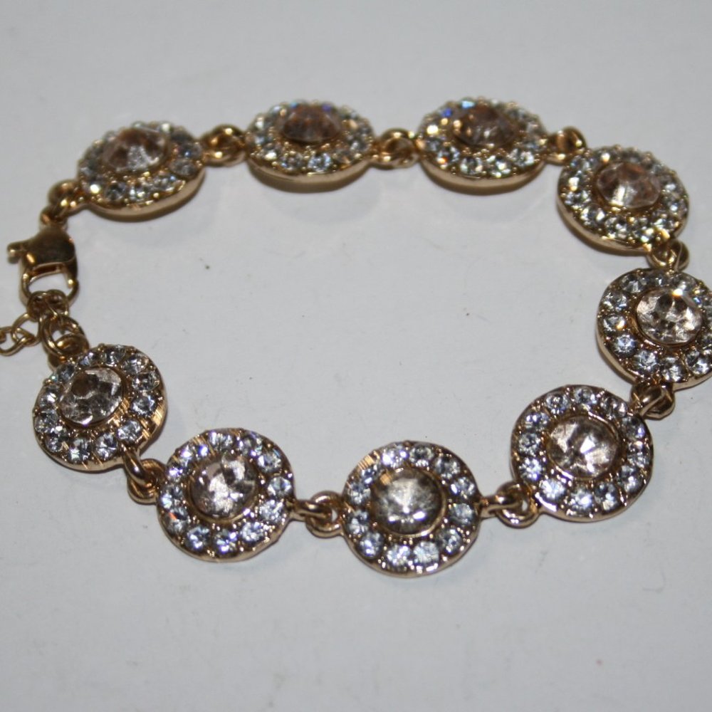 Elegant Gold and Silver Bracelet
